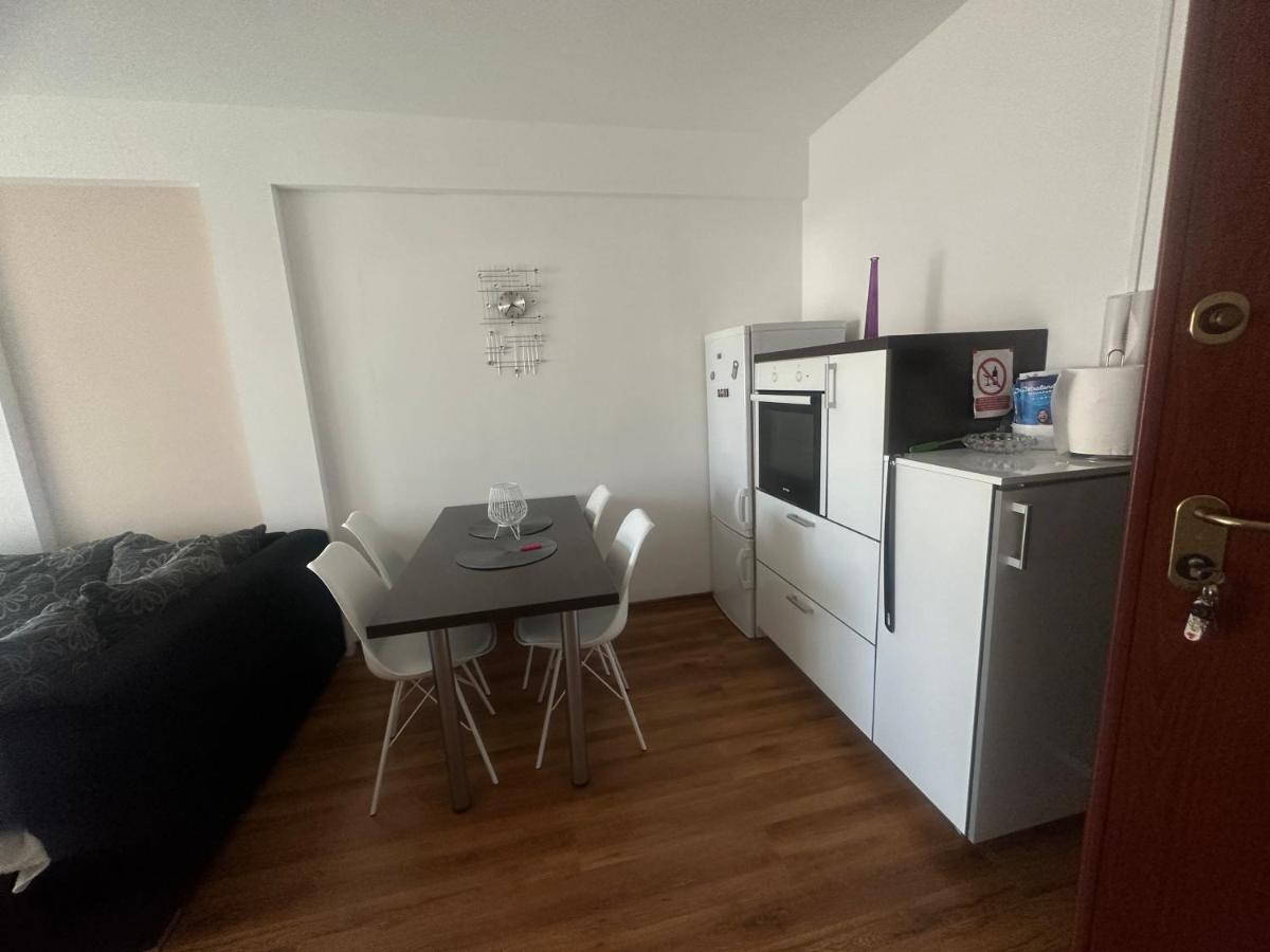 Apartment Deluxe Im Medulin Exterior photo