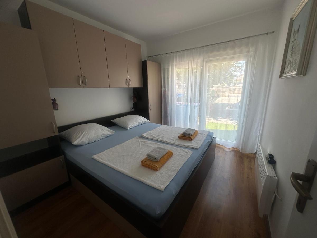 Apartment Deluxe Im Medulin Exterior photo