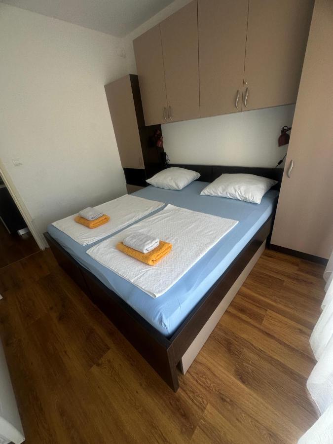 Apartment Deluxe Im Medulin Exterior photo